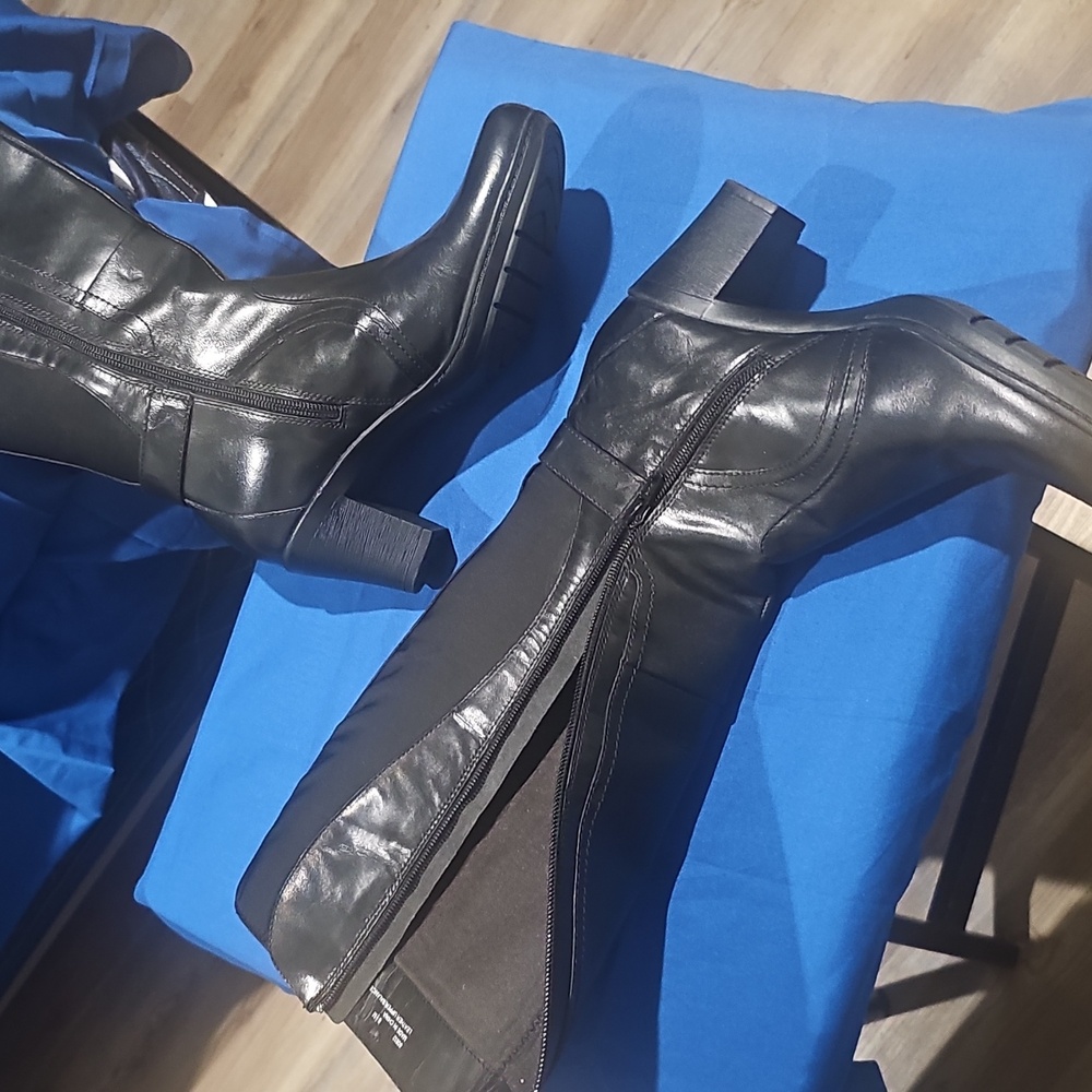 Black Leather Knee-High Boots Size 8.5 Only Worn A Few Times, Exellent Condition - Picture 11 of 11